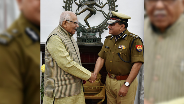 Director General of Police OP Singh Met with Governor-1