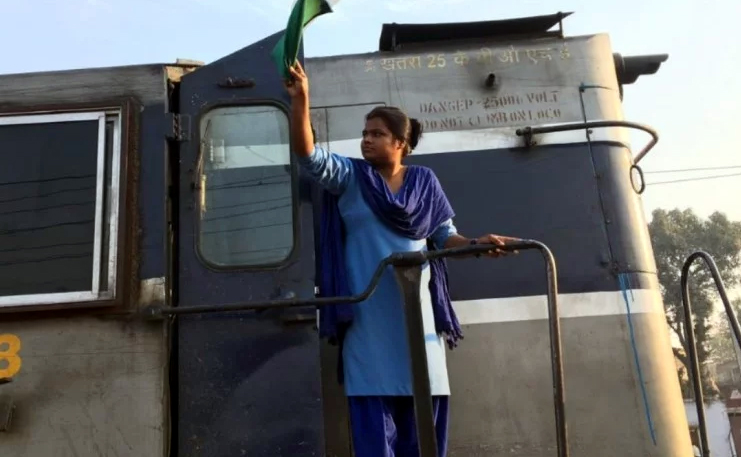 Woman Pilot Lucknow Mamta Yadav