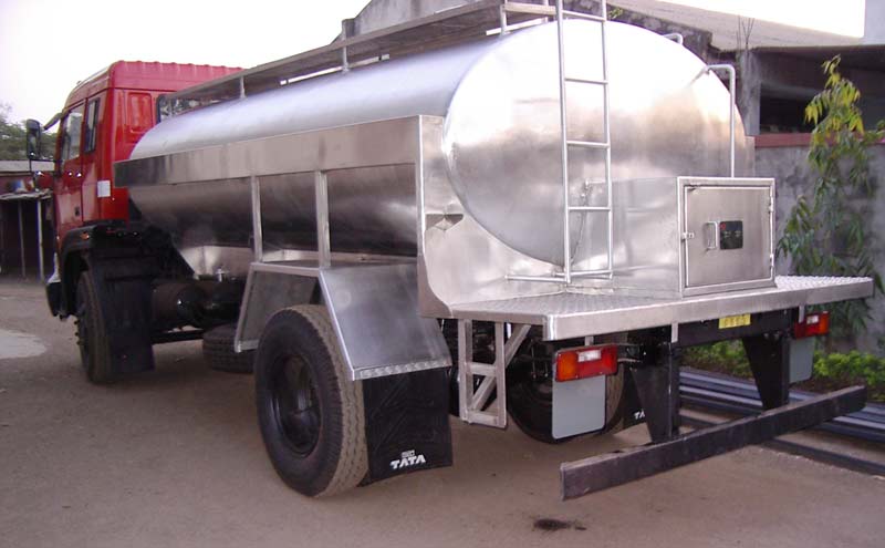 road-milk-tanker