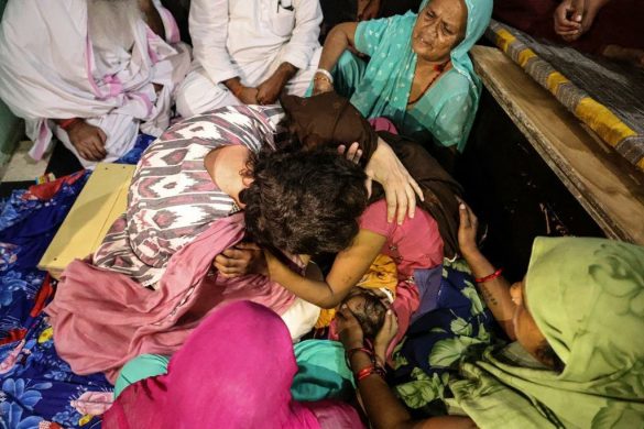 Priyanka Gandhi Blames Agra Police and UP Govt For Arun Valmiki Death