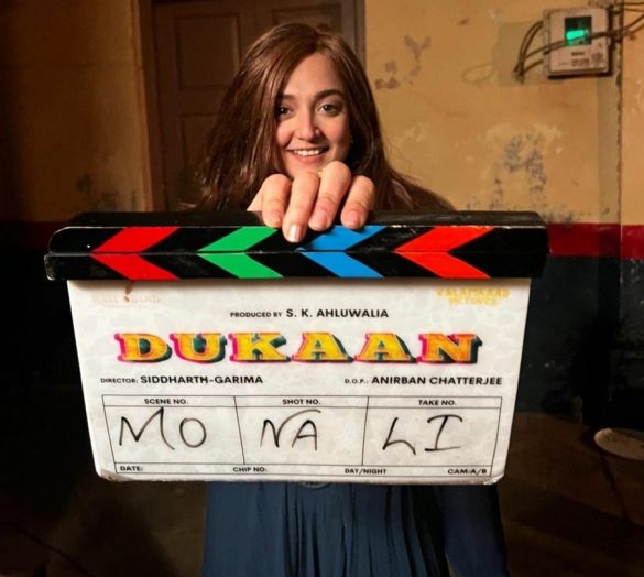 monali-thakur-has-started-shooting-for-her-upcoming-film-dukan