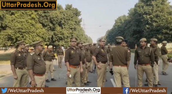 lucknow-a-large-number-of-police-forces-raided-sahara-city