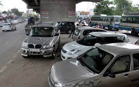 lucknow-bench-of-high-court-summoned-details-of-illegal-parking